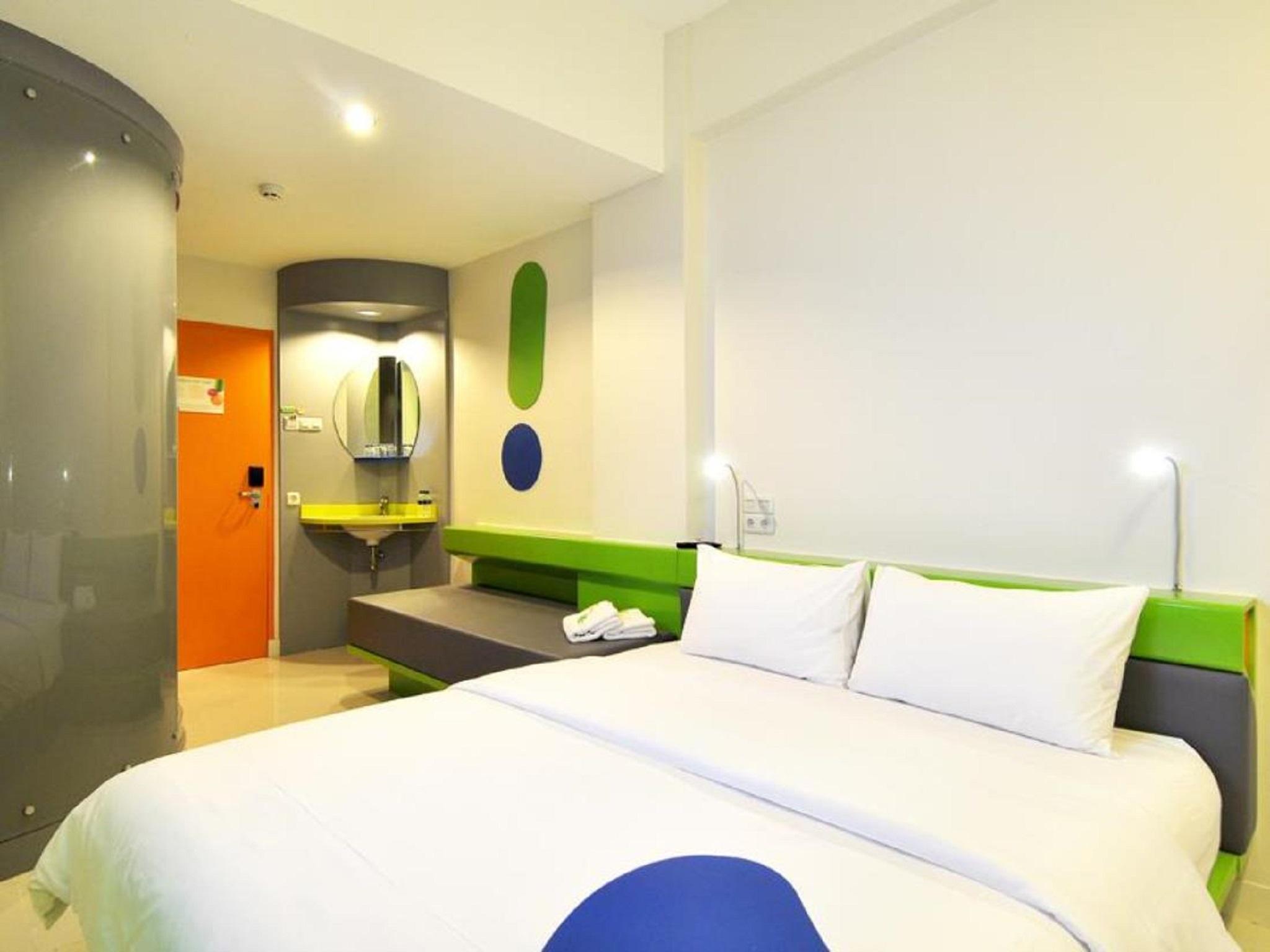 Pop! Hotel Tebet Yakarta Exterior foto