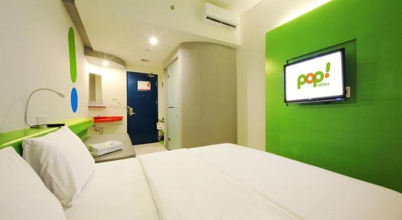 Pop! Hotel Tebet Yakarta Habitación foto