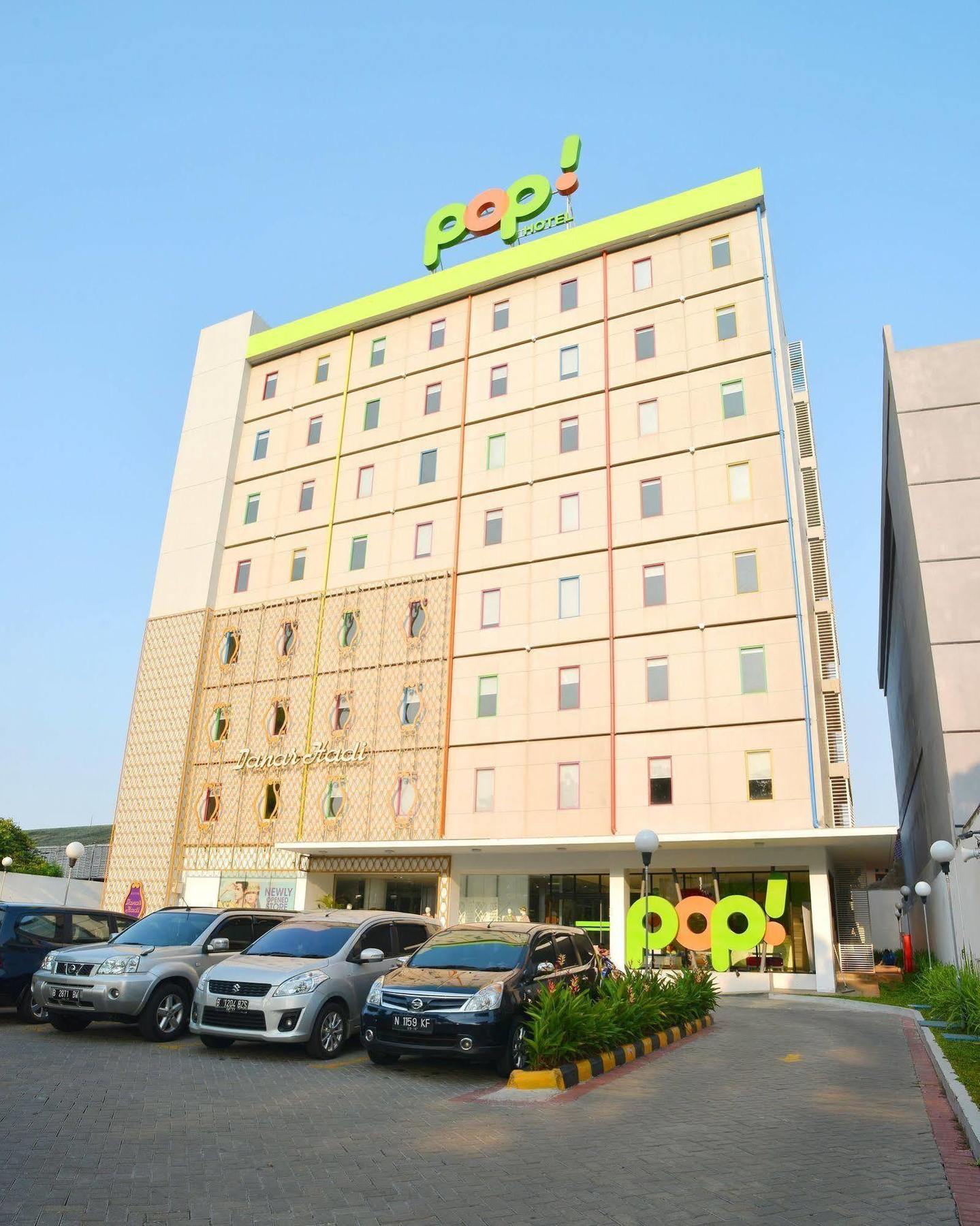 Pop! Hotel Tebet Yakarta Exterior foto