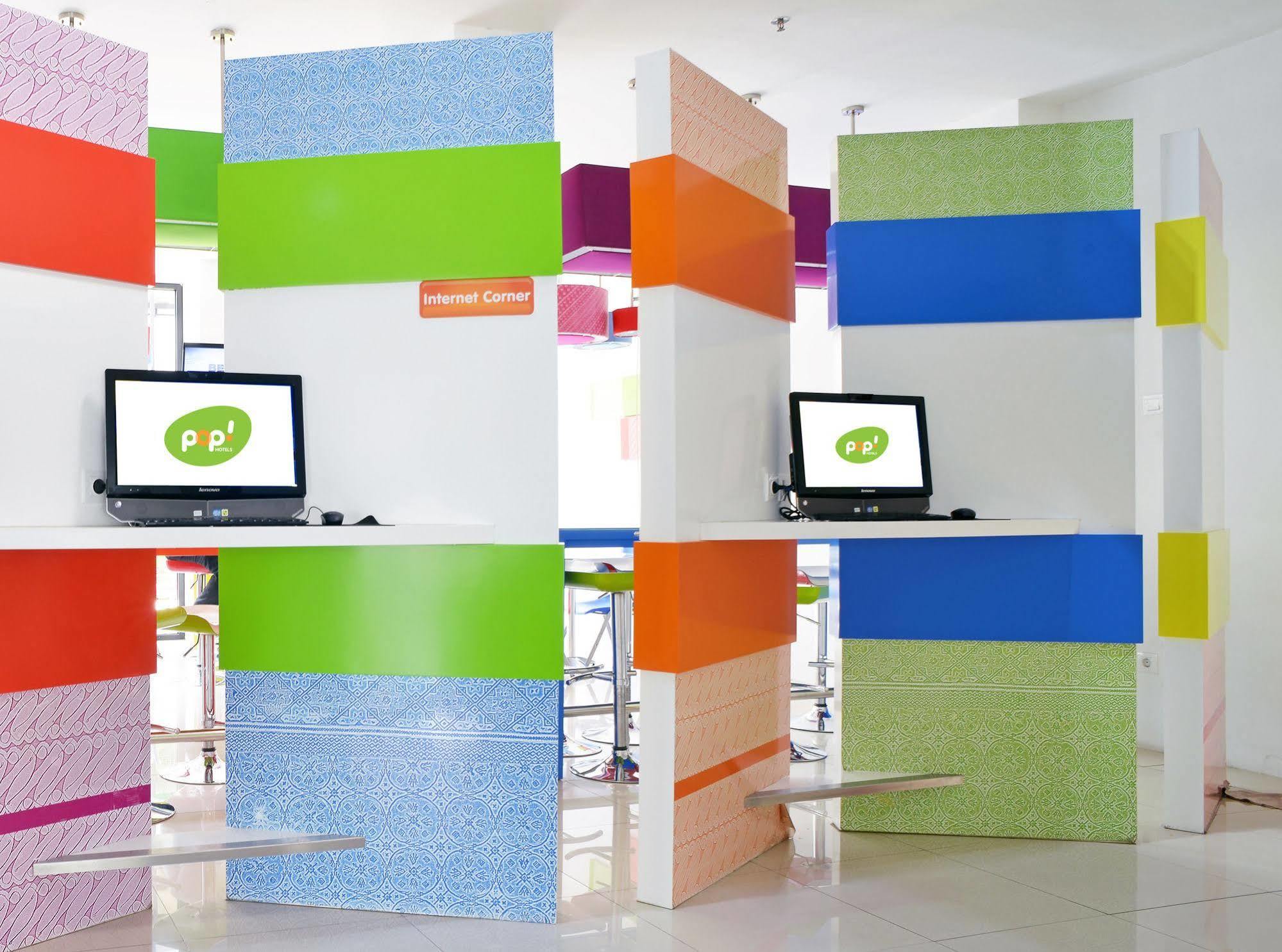 Pop! Hotel Tebet Yakarta Exterior foto